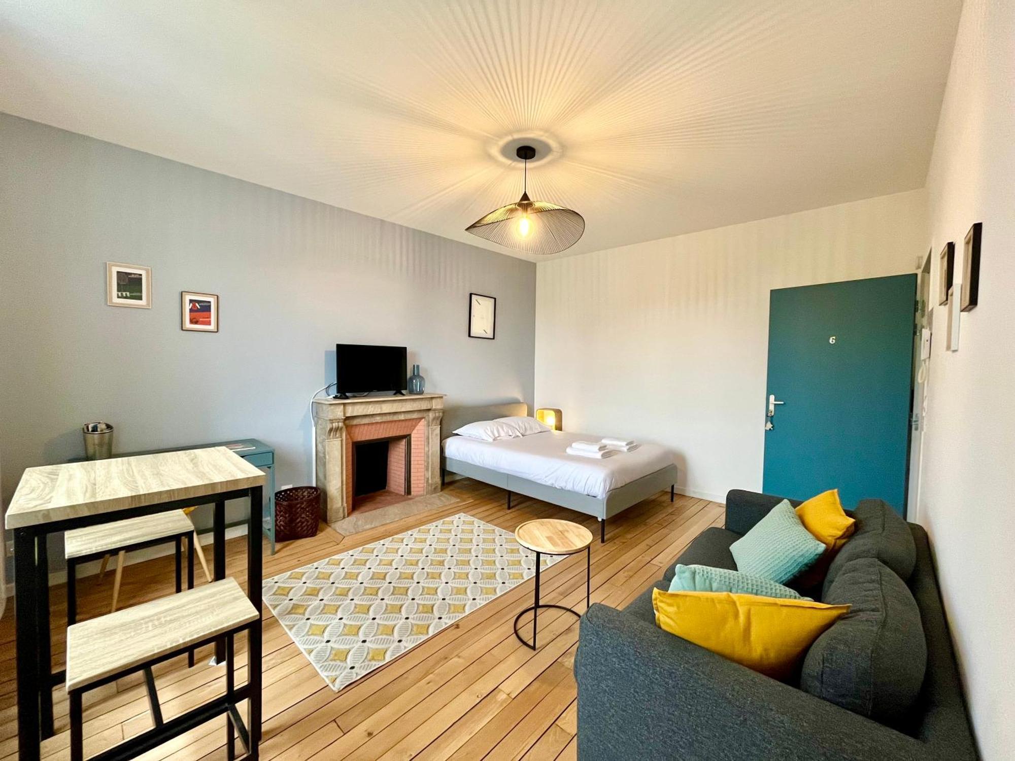 Suite Clovis 6 Reims Buitenkant foto