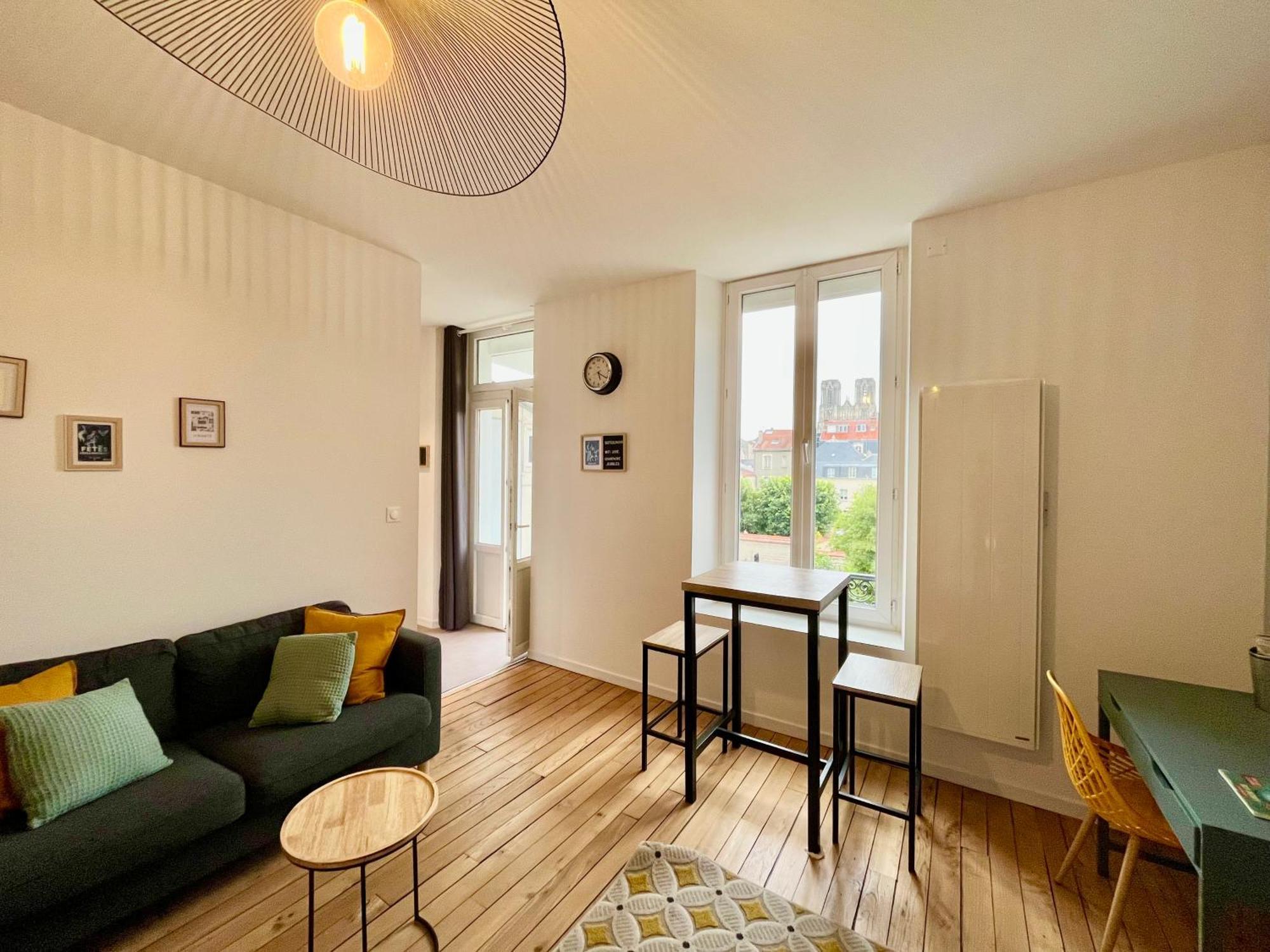 Suite Clovis 6 Reims Buitenkant foto